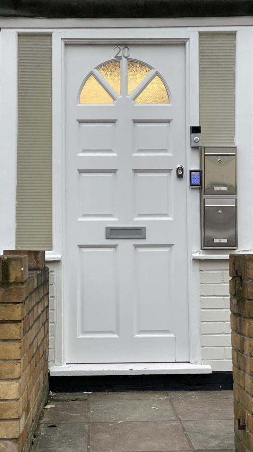 Apartment 20 @ Excel London Luaran gambar